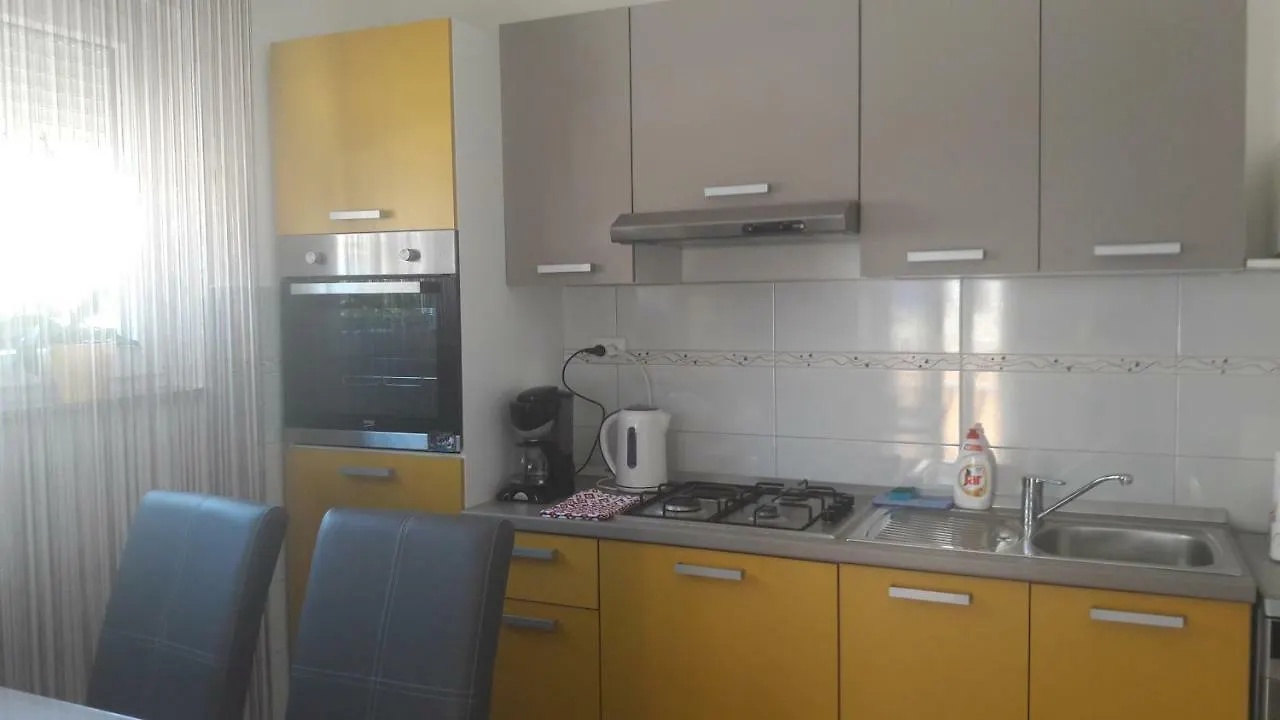 Apartman Hana Pula